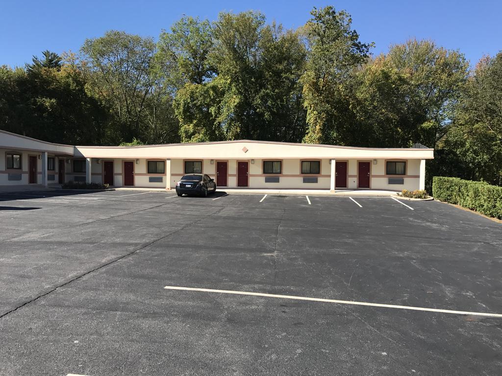 Skyview Motor Inn Johnston Exterior photo